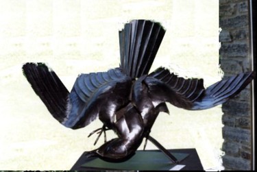 Sculpture intitulée "AIGLE JOHANNITE" par Alix, Œuvre d'art originale, Métaux