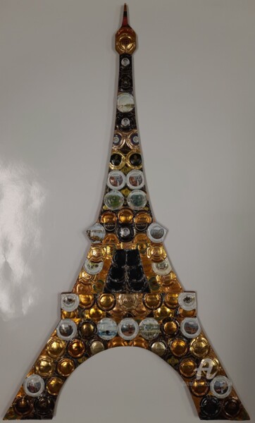Collages titulada "Eiffel 90" por Marina Argentini, Obra de arte original, Metales