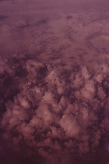 Fotografia intitolato "Clouds" da Ariadna Maslowska, Opera d'arte originale, fotografia a pellicola