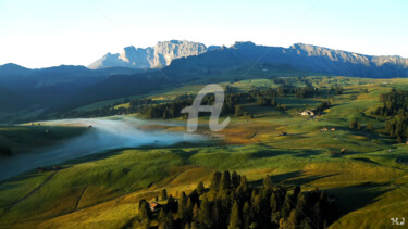 Photographie intitulée "Mountain fantasy la…" par Armajay, Œuvre d'art originale, Photographie numérique