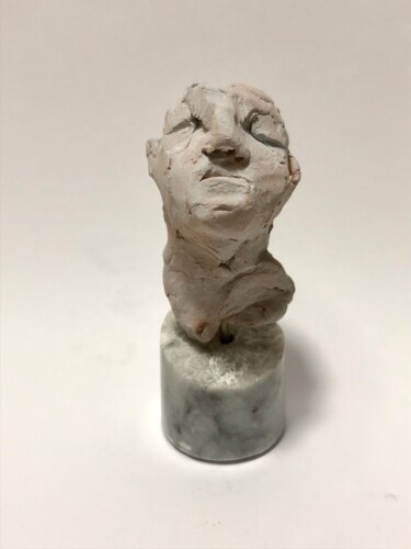 Sculpture titled "Volto3" by Armando D'Andrea, Original Artwork, Clay