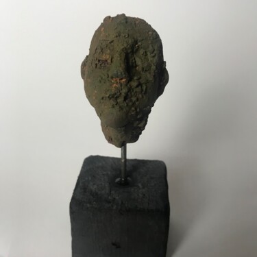 Skulptur mit dem Titel "Volto 17" von Armando D'Andrea, Original-Kunstwerk, Ton