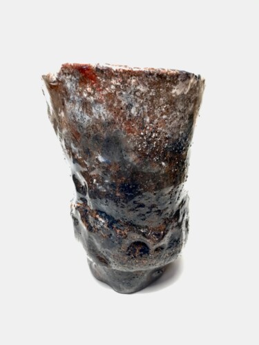 Sculpture titled "Vaso 240424" by Armando D'Andrea, Original Artwork, Clay