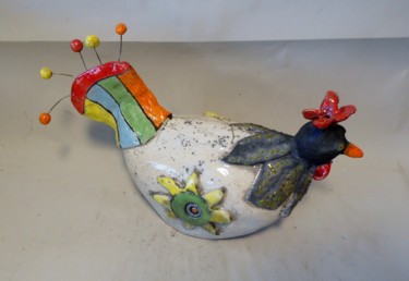 Sculpture titled "La Poule2" by Armelle Colombier, Original Artwork, Ceramics