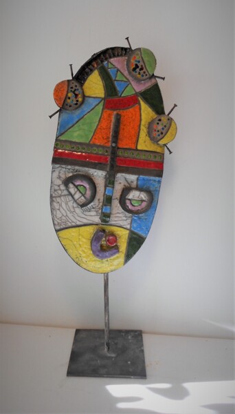 Sculpture titled "masque vitrail" by Armelle Colombier, Original Artwork, Ceramics