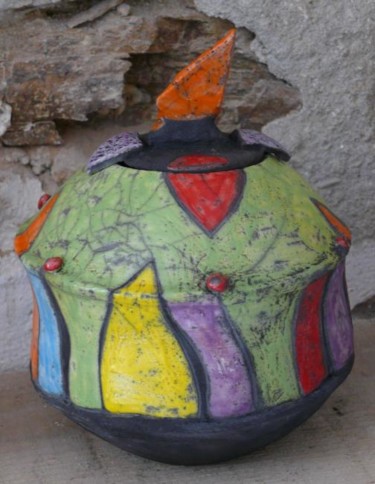 Design titled "boite mongole" by Armelle Colombier, Original Artwork, Ceramics