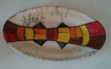 Design intitolato "plat triangle" da Armelle Colombier, Opera d'arte originale, Ceramica