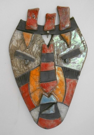 Sculpture intitulée "masque4.jpg" par Armelle Colombier, Œuvre d'art originale, Céramique