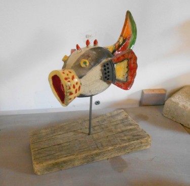 Sculpture titled "poisson-pics-rouges…" by Armelle Colombier, Original Artwork, Ceramics