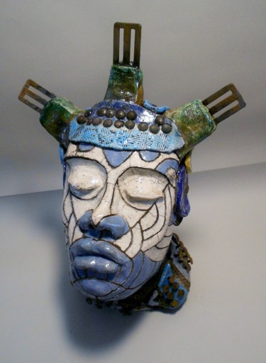 Sculptuur getiteld "l-homme-accompli" door Armelle Colombier, Origineel Kunstwerk, Keramiek