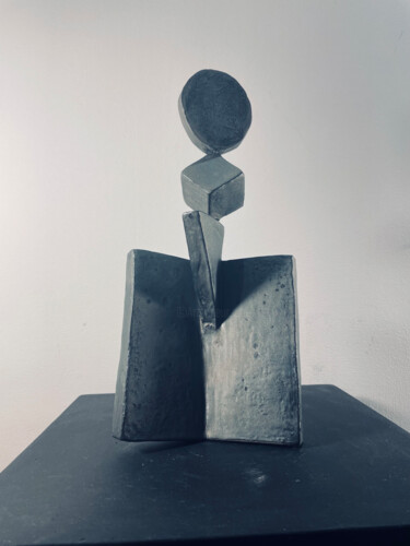 Sculpture titled "GRIMOIRE" by Arnaud Quercy, Original Artwork, Ceramics