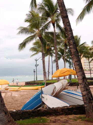 Photographie intitulée "Hawaii Honolulu surf" par Arnaud Thévenin, Œuvre d'art originale