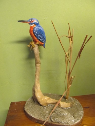 Sculpture intitulée "le martin pecheur" par Satorra, Œuvre d'art originale, Bois