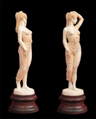 Sculpture titled "Grâce" by Maria Iakovleva, Original Artwork, Wood