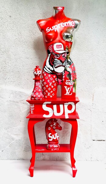 "Supreme Collection…" başlıklı Heykel Art Vladi tarafından, Orijinal sanat, Rezine Ahşap panel üzerine monte edilmiş