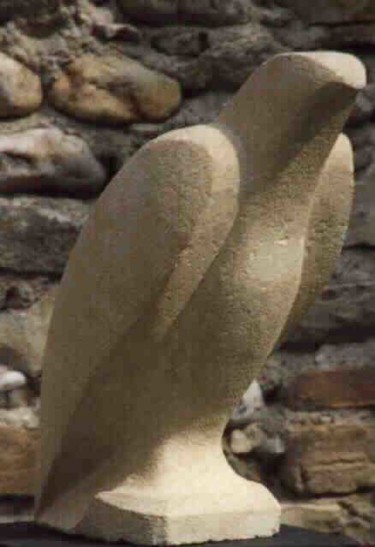 Sculpture titled "Faucon" by Ludovic Cussigh, Original Artwork, Stone