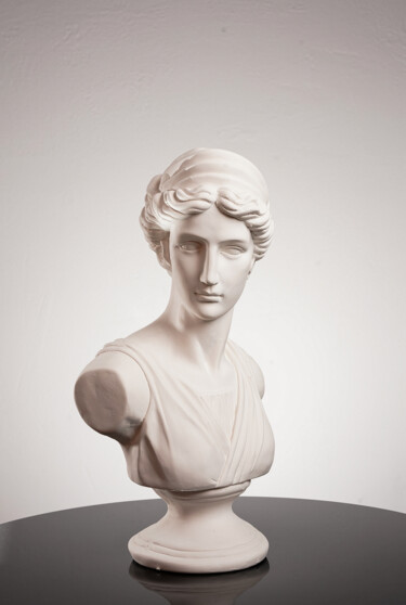 Sculpture titled "The Goddess Of The…" by Dervis Yusuf Akdemir, Original Artwork, Plaster