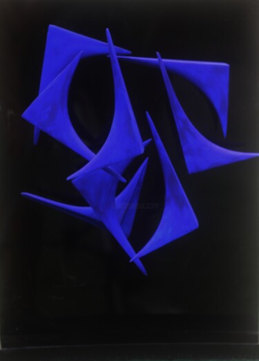 Скульптура под названием "Rendez-vous Orbital" - Dominique Andre, Подлинное произведение искусства, Смола