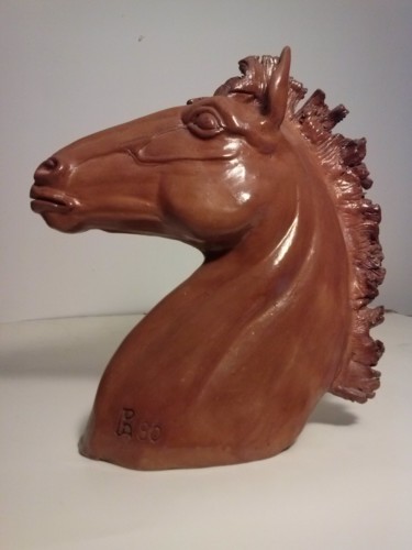 Scultura intitolato "1-testa-di-cavallo.…" da Angelo Pisciotta, Opera d'arte originale, Terracotta