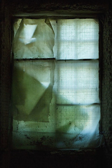 Fotografie mit dem Titel "Eyes of Houses 4" von Artemova, Original-Kunstwerk, Digitale Fotografie