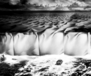Photography titled "waterfall" by Art Ire, Original Artwork
