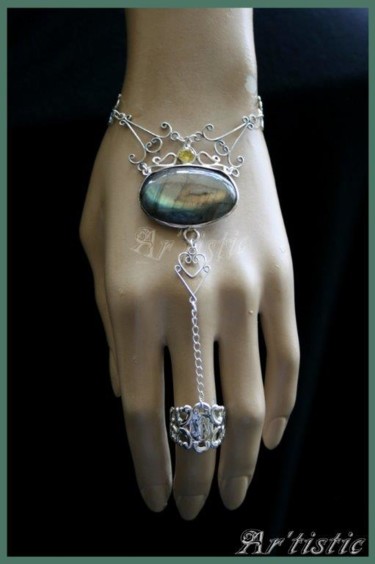 Artisanat intitulée "Bracelet bague "Lab…" par Ar'Tistic, Œuvre d'art originale, Bijoux
