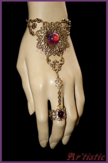 Artisanat intitulée "Bracelet Bague Vict…" par Ar'Tistic, Œuvre d'art originale, Bijoux