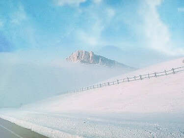 Fotografia intitolato "In The Mountains" da Artistry By Ajanta, Opera d'arte originale, Fotografia digitale