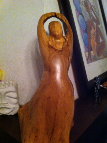 Skulptur mit dem Titel "Flamenco" von Artkris, Original-Kunstwerk, Holz
