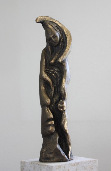 Sculpture titled "Conte de la nuit" by Mia Gardel, Original Artwork, Terra cotta