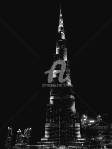 Photography titled "Dubai Burj khalifa" by Art Moé, Original Artwork, Digital Photography