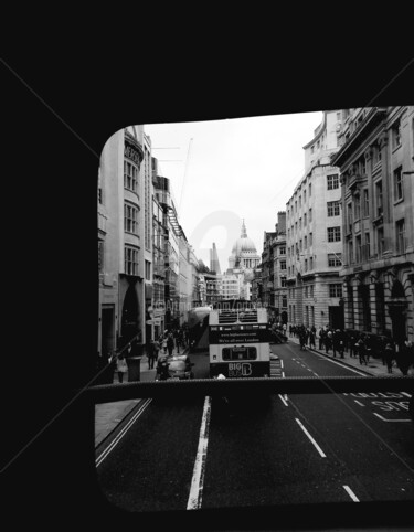 Fotografie mit dem Titel "LONDON #1" von Art Moé, Original-Kunstwerk, Digitale Fotografie