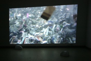 Digital Arts titled "Sursis, installation" by Morgane Fondrillon, Original Artwork