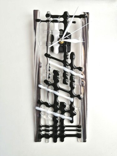 Design titled "Clock Black and whi…" by Anna Smilyanskaya, Original Artwork, Accessories