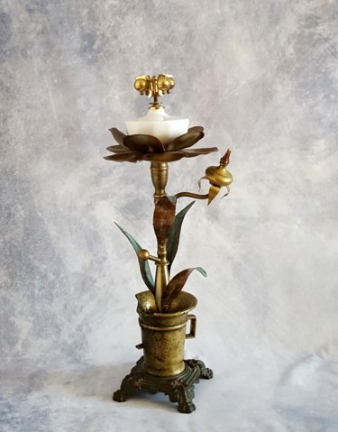 Escultura intitulada "Flower" por Artūras Tamašauskas, Obras de arte originais, Bronze