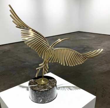 Sculpture intitulée "Brass Made Crane Bi…" par Ase, Œuvre d'art originale, Métaux
