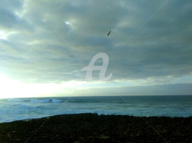 Photography titled "Over the ocean" by Asmaâ Ouassou, Original Artwork