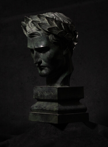 Sculpture titled "Napoléon" by Atelier Missor, Original Artwork, Bronze