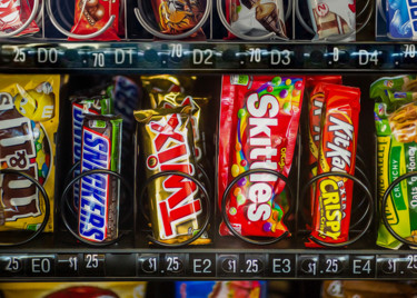 绘画 标题为“VENDING MACHINE” 由Mc_garbage, 原创艺术品, 油 安装在木质担架架上