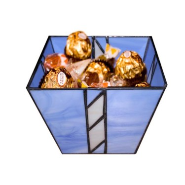 Design intitulée "la boite à bonbons" par Muriel-Atelier Hyalos, Œuvre d'art originale