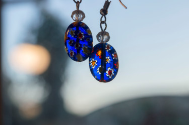 BOUCLES D'OREILLES BLEU MILLEFIORI Artisanat intitulée "BOUCLES D'OREILLES…" par Atelier Lumiere D Automne, Œuvre d'art originale, Boucles d'oreilles