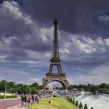 Photographie intitulée "Tour Eiffel" par Aurélien Comte, Œuvre d'art originale, Photographie numérique
