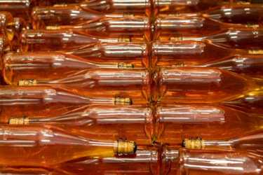 Photographie intitulée "bouteilles de cidre" par Aurélien Comte, Œuvre d'art originale, Photographie numérique