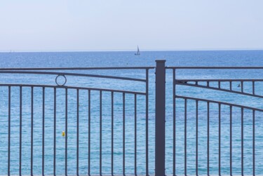 Photography titled "La mer au balcon" by Aurélien Comte, Original Artwork, Digital Photography