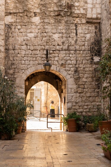 Photographie intitulée "Porte d'entrée" par Aurélien Comte, Œuvre d'art originale, Photographie numérique