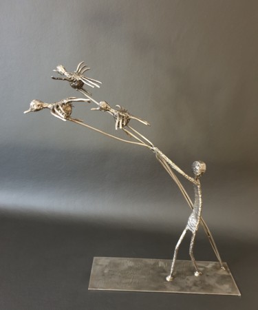 Sculpture titled "L'envolée" by Sandrine Plumard, Original Artwork, Metals