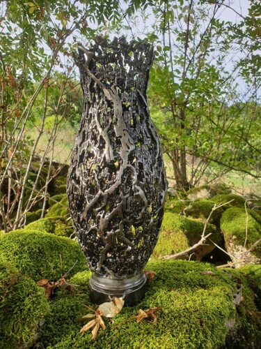 Scultura intitolato "Vase" da Sandrine Plumard, Opera d'arte originale, Metalli