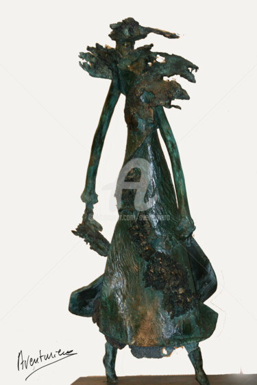 Sculpture intitulée "La belle parisienne" par Aventuriero, Œuvre d'art originale, Bronze