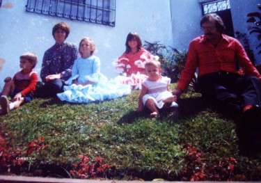 Fotografía titulada "EN FAMILIA" por Mary Carmen Diez Colorado, Obra de arte original