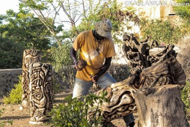 Escultura titulada "php9ohh4c.jpg" por Baba Toure, Obra de arte original, Madera